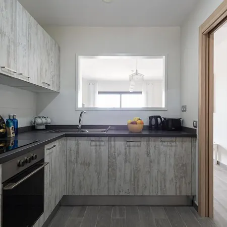 Apartamento Homeforguest En Residencia De Lujo Con Terraza Y Piscina La Guirra