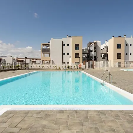 דירה Homeforguest En Residencia De Lujo Con Terraza Y Piscina La Guirra