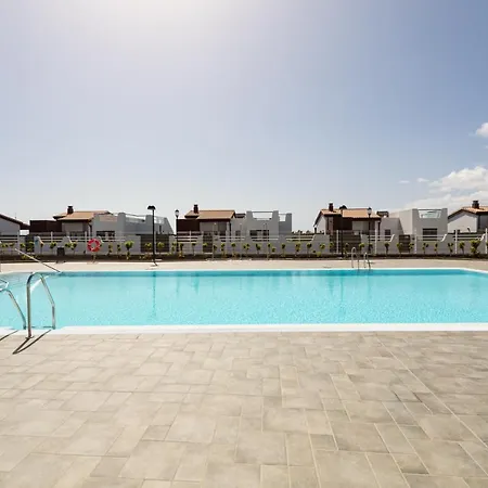 דירה Homeforguest En Residencia De Lujo Con Terraza Y Piscina La Guirra